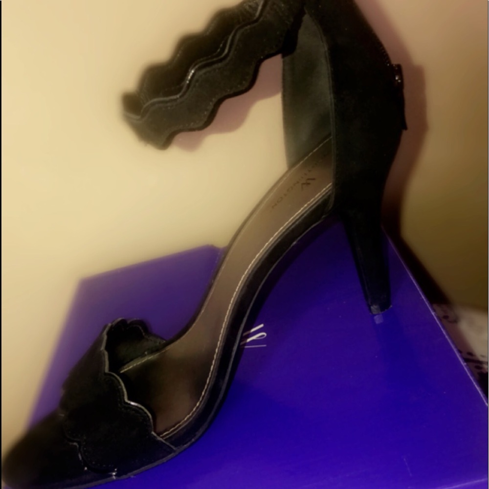 All black kitten heels